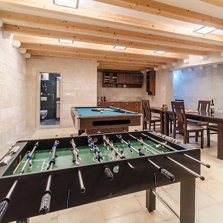 Luxury Stone Villa Nevija 2022 Private Villa Милна Экстерьер фото