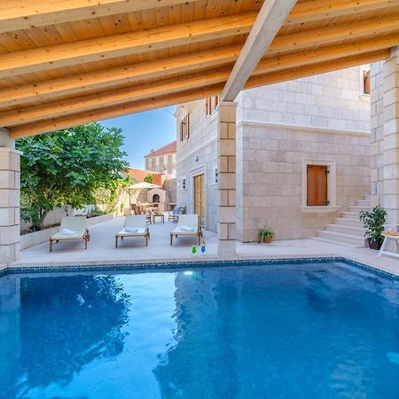 Luxury Stone Villa Nevija 2022 Private Villa Милна Экстерьер фото