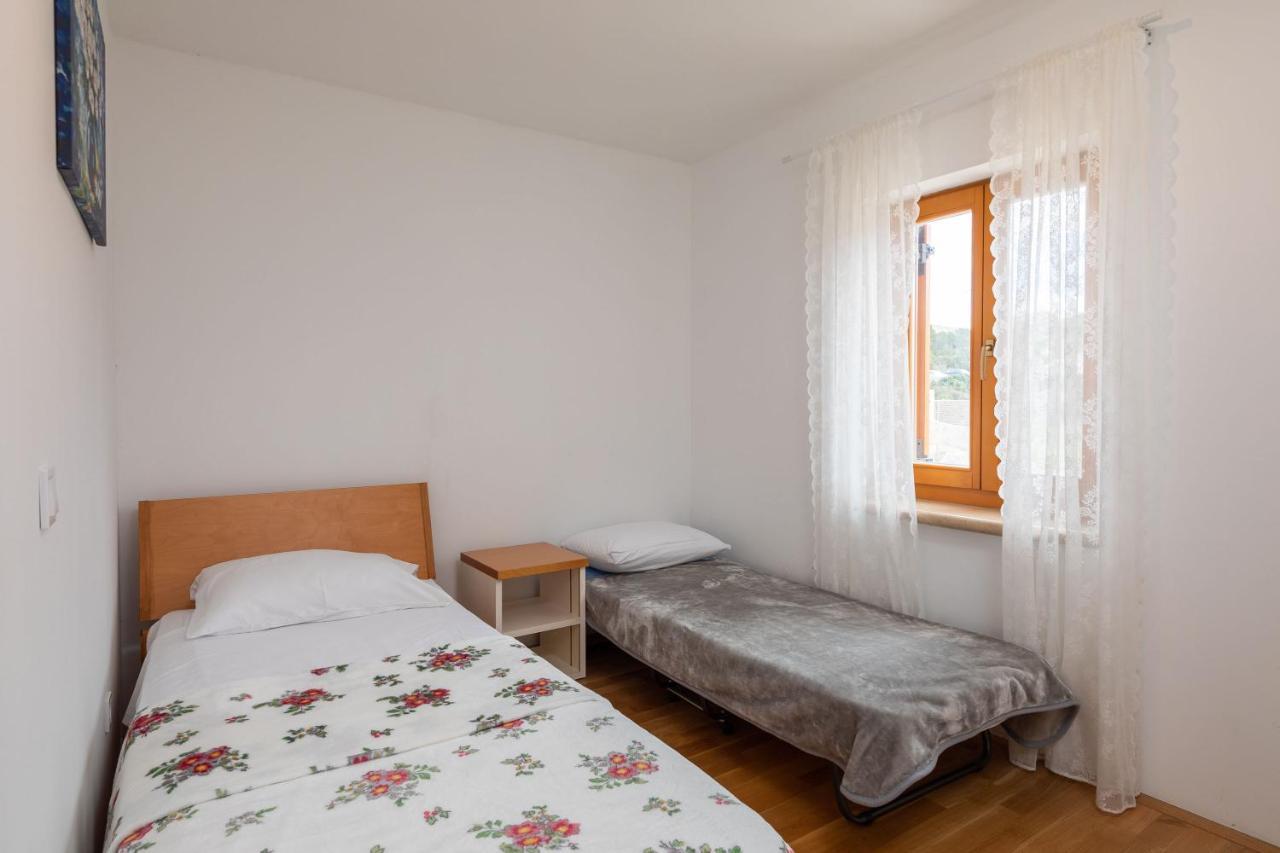 Luxury Stone Villa Nevija 2022 Private Villa Милна Номер фото