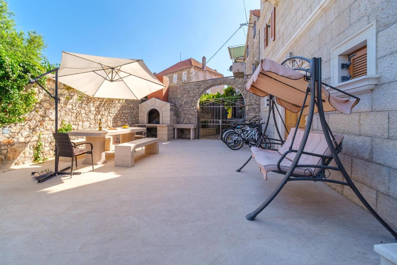 Luxury Stone Villa Nevija 2022 Private Villa Милна Экстерьер фото